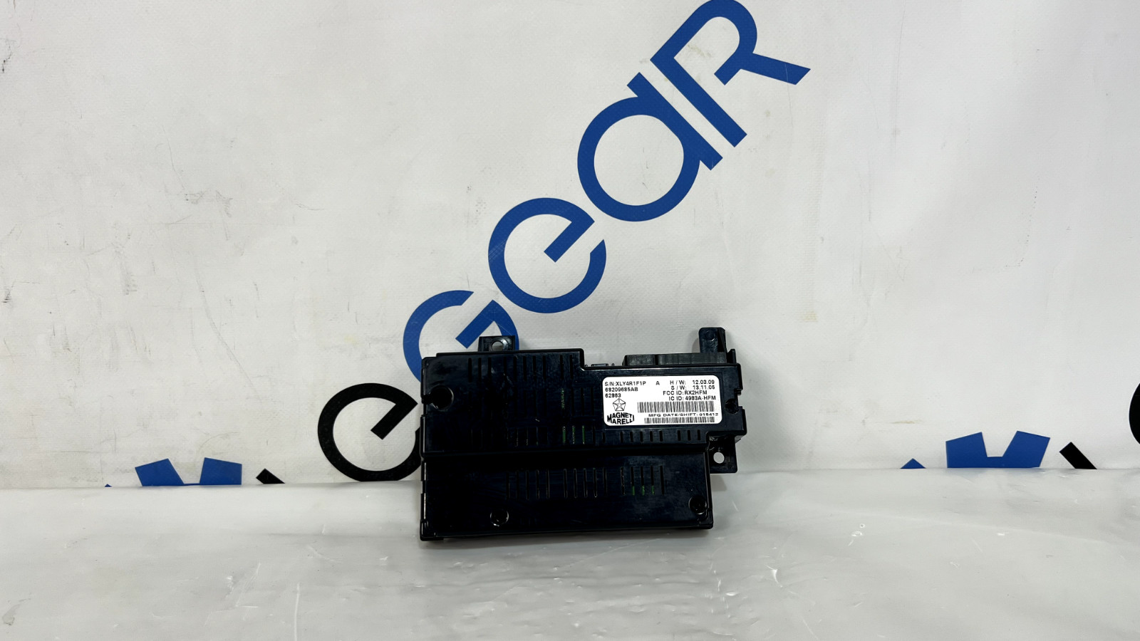 14-17 Maserati Quattroporte Telematic Communication Control Module 68209685AB