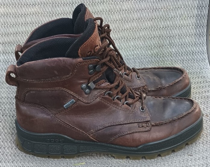 ECCO Gore Tex Track Leather Brown Boots Size 10-10.5 EUR 44  display picture 3