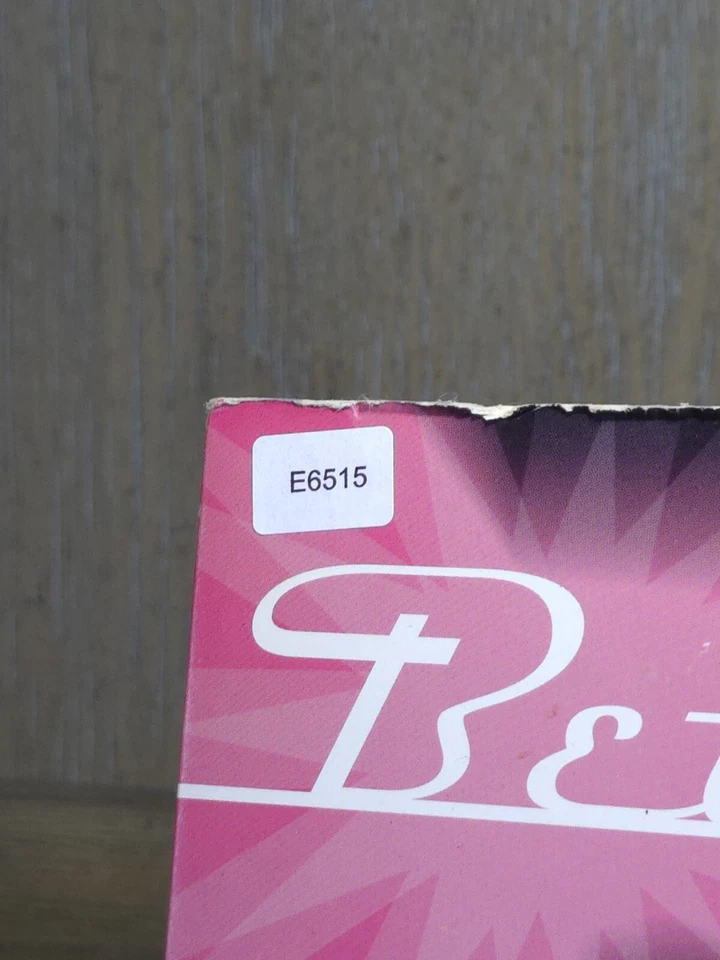 Bette Midler “I'm Beautiful” LP/Warner Bros. Y7350A 1999 - Image 2 of 4