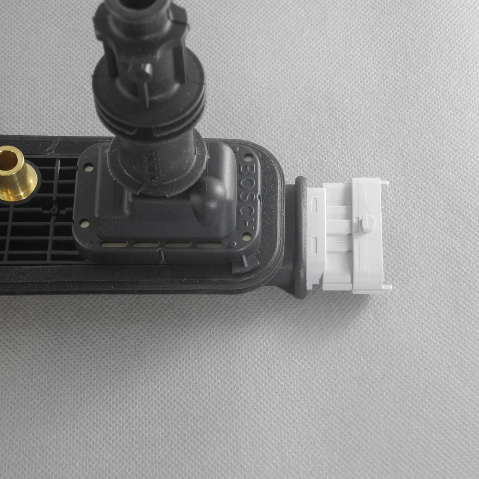 Bobina de encendido Bosch OEM para Cadillac CTS Saturn L300 LS2 LW2 0221503027 Foto 4 de 4