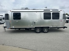2027 Airstream Trade Wind 25FBQ