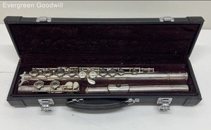 Yamaha Flute With Case