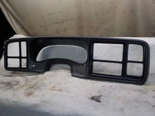 03-06 Chevy Silverado Gmc Sierra 1500 2500hd 3500 Dash Gauge Trim Bezel Surround 03-06 Chevy Silverado Gmc Sierra 1500 2500hd 3500 Dash Gauge Trim Bezel Surround