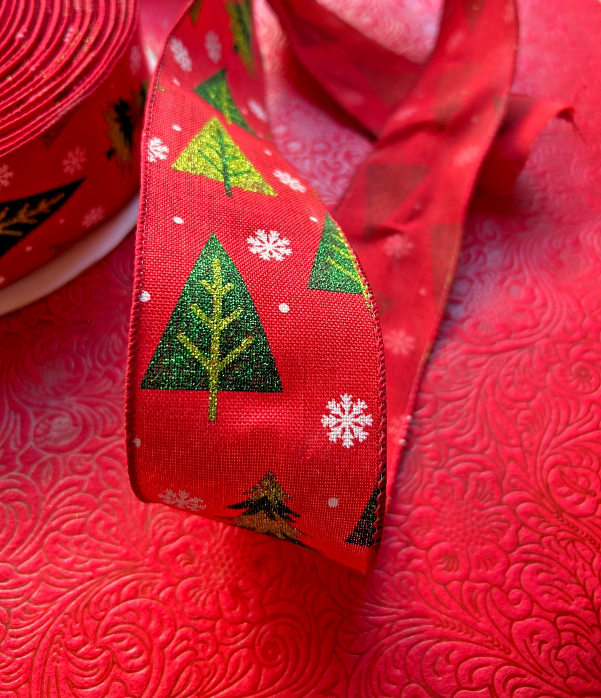 Red with trees and snowflakes