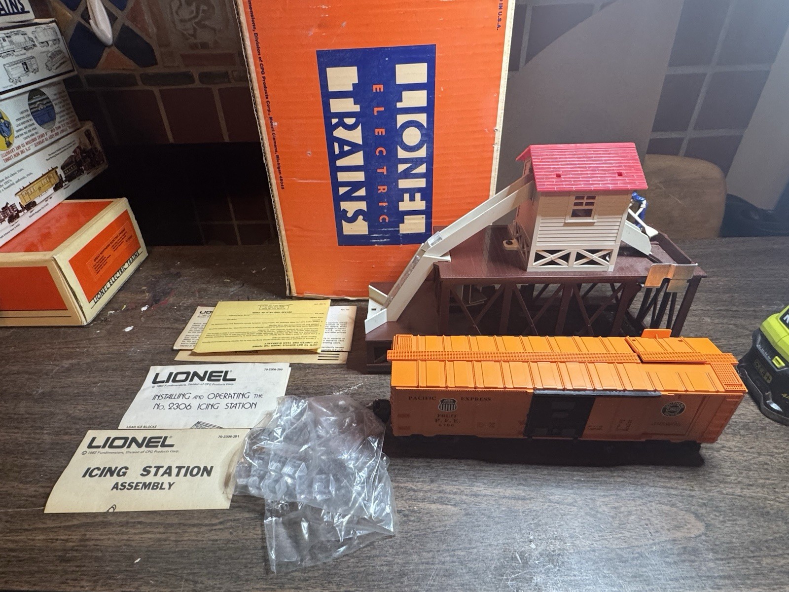 Click here to see eBay Auction