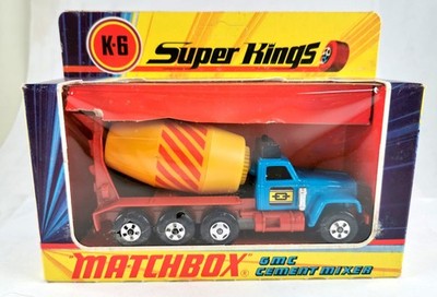 Matchbox Superking K-6C GMC Cement Mixer d'blau/rot Trommel 2 farbig top in Box