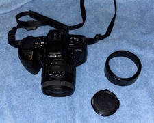 Minolta Maxxum 400si 35mm SLR Film Camera w/Sigma AF 28-70mm Zoom, Hood And Cap