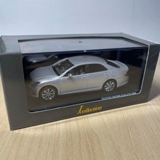 Kyosho Toyota Crown Athlete 2008 Silver Metallic Diecast Model New