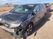 Used Wheel fits: 2018 Honda Odyssey 18x7-1/2 alloy 5 spoke w/o machined face lig