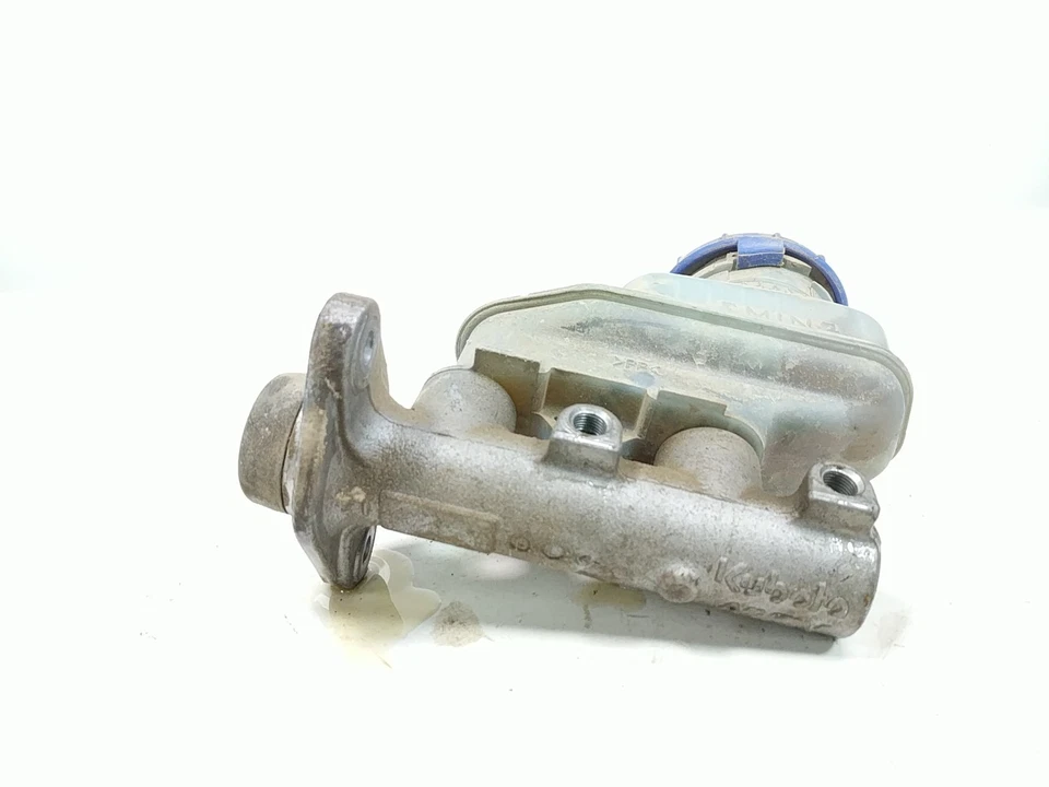 2010 Kubota RTV 900 RTV900 Brake Master Cylinder A * Foto 4 de 4