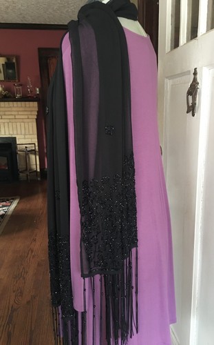 Squisita sciarpa scialle avvolgente vintage nero perline a mano chiffon trasparente 76"x20" frange - Foto 14 di 18