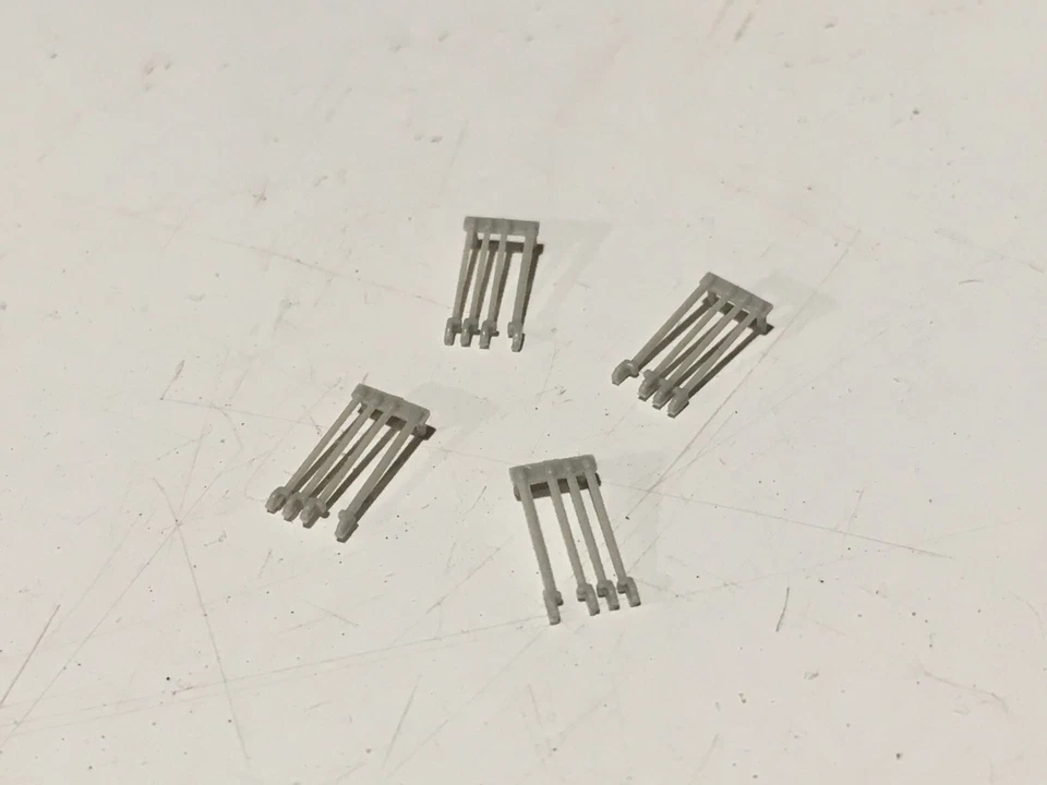 Life-Like Proto 2000 Series HO Diesel Locomotive MU Hose Parts - Undecorated - Image 2 of 2