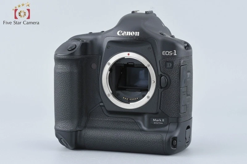 Canon EOS-1D Mark II 8.2 MP Digital SLR Camera Body [Very Good] - Image 2 of 4