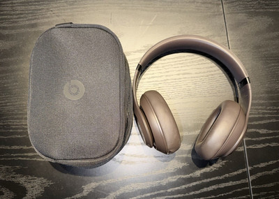 Beats Studio Pro Wireless Over-Ear Headphones ANC Bluetooth Brown