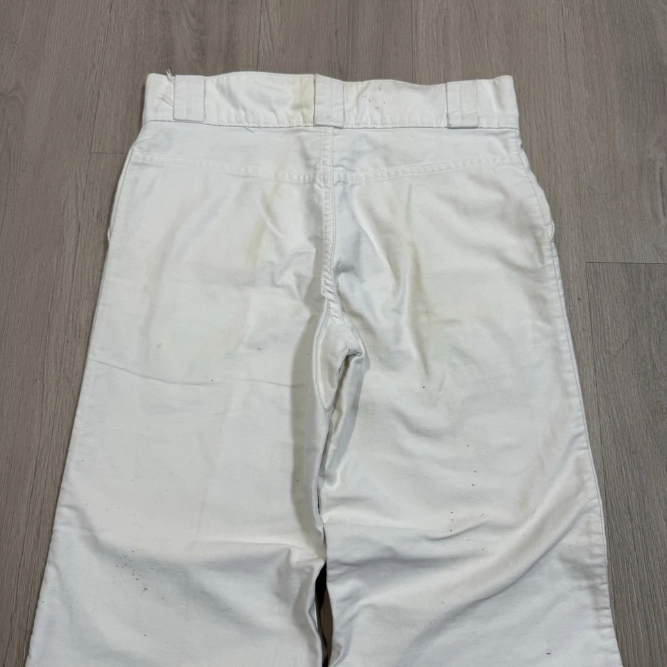 Pantalones de mezclilla vintage años 70 Levi’s blancos acampanados con parte inferior blanca lengüeta talla 32 Foto 4 de 4
