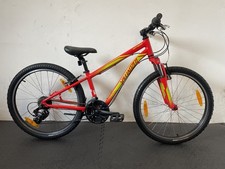 Specialized Hotrock 24 Inch Kids Mountain Bike. Suspension Good Condition.