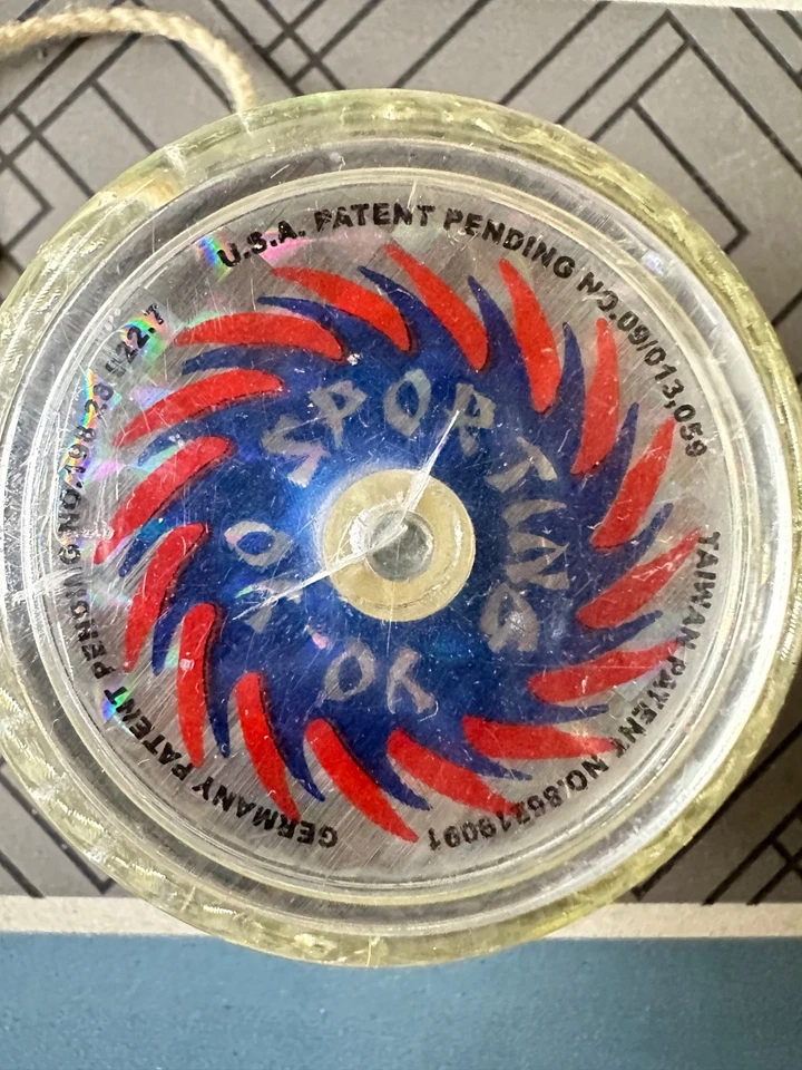 VINTAGE YOYO SPORTING PLASTIQUE TRANSPARENT - Photo 2/4