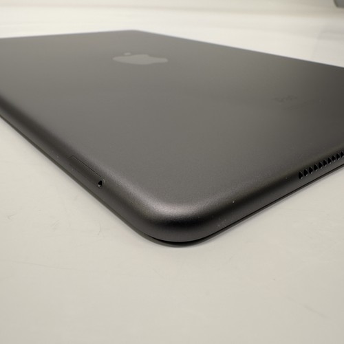 Apple 10.5" iPad Air 3 64GB MV152LL/A | D Grade - Afbeelding 9 van 10