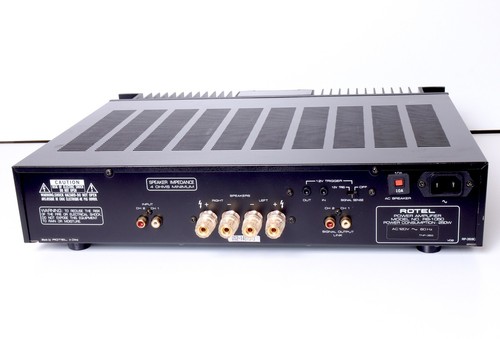 Amplificador de Potencia Rotel RB-1050 2 Canales Negro RB1050 Amplificador - Imagen 7 de 8