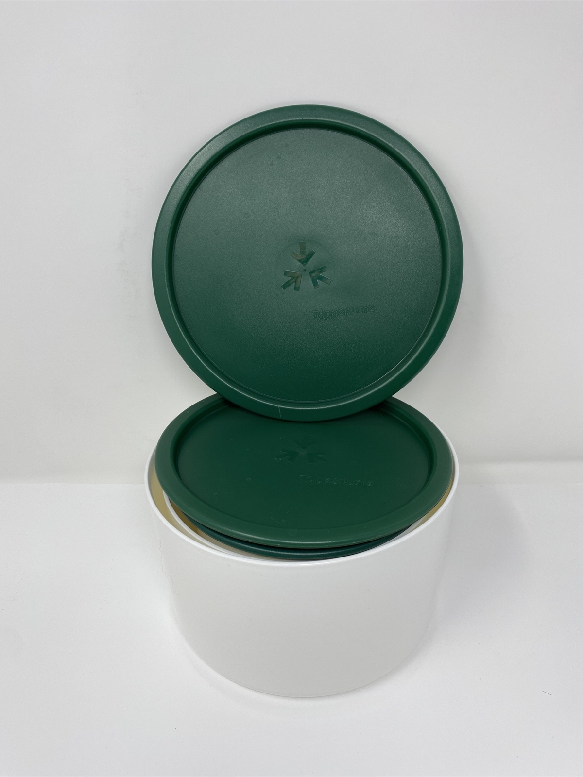 VTG Tupperware 4 Nesting Canister Bowls White Set Hunter Green Lids One