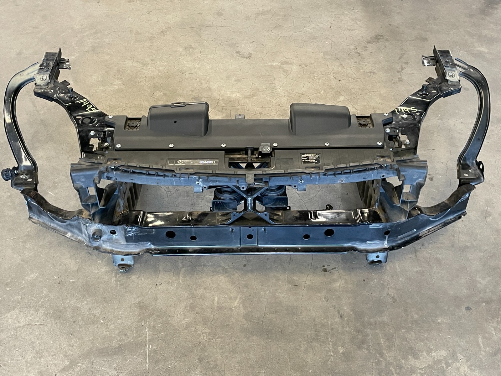 2012-2016 Mercedes SLK250 Radiator Support Tie Bar Frame Rail Bracket 1495 OEM