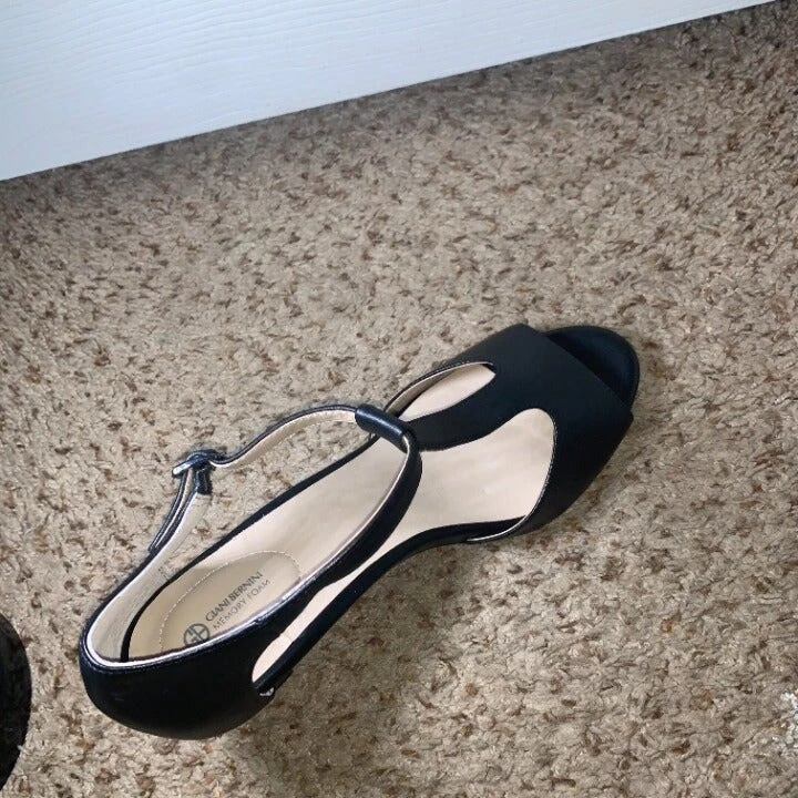 Giani bernini claraa memory foam hotsell dress sandals