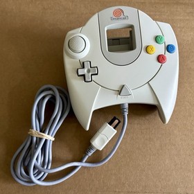 Sega Dreamcast Console System & Crazy Taxi Game (Disc Only) & Cables WORKS GREAT