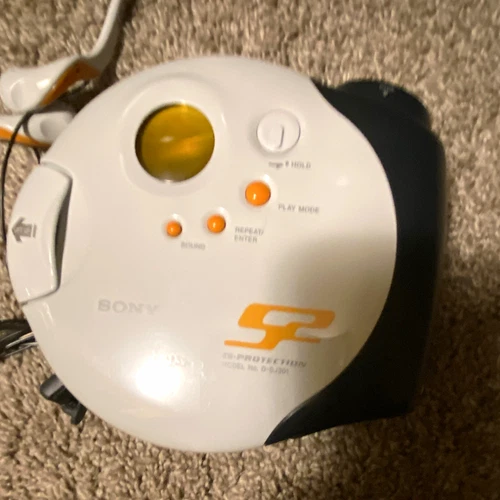 Sony Walkman D-SJ301 CD Player FM Radio Wired Headphone Jack Tested and Working
