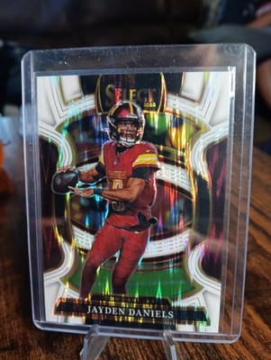 2025 Panini Select - Concourse Jayden Daniels #88 White Shock Prizm /799