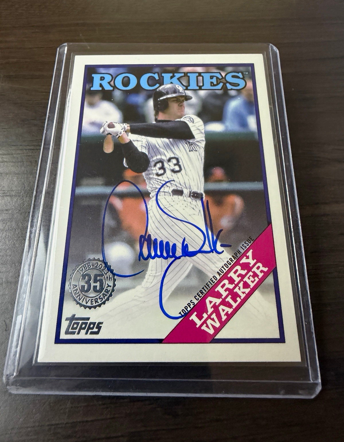 2023 Topps Larry Walker 1988 35th Anniversary On-Card Auto #88BA-LW HOF Rockies