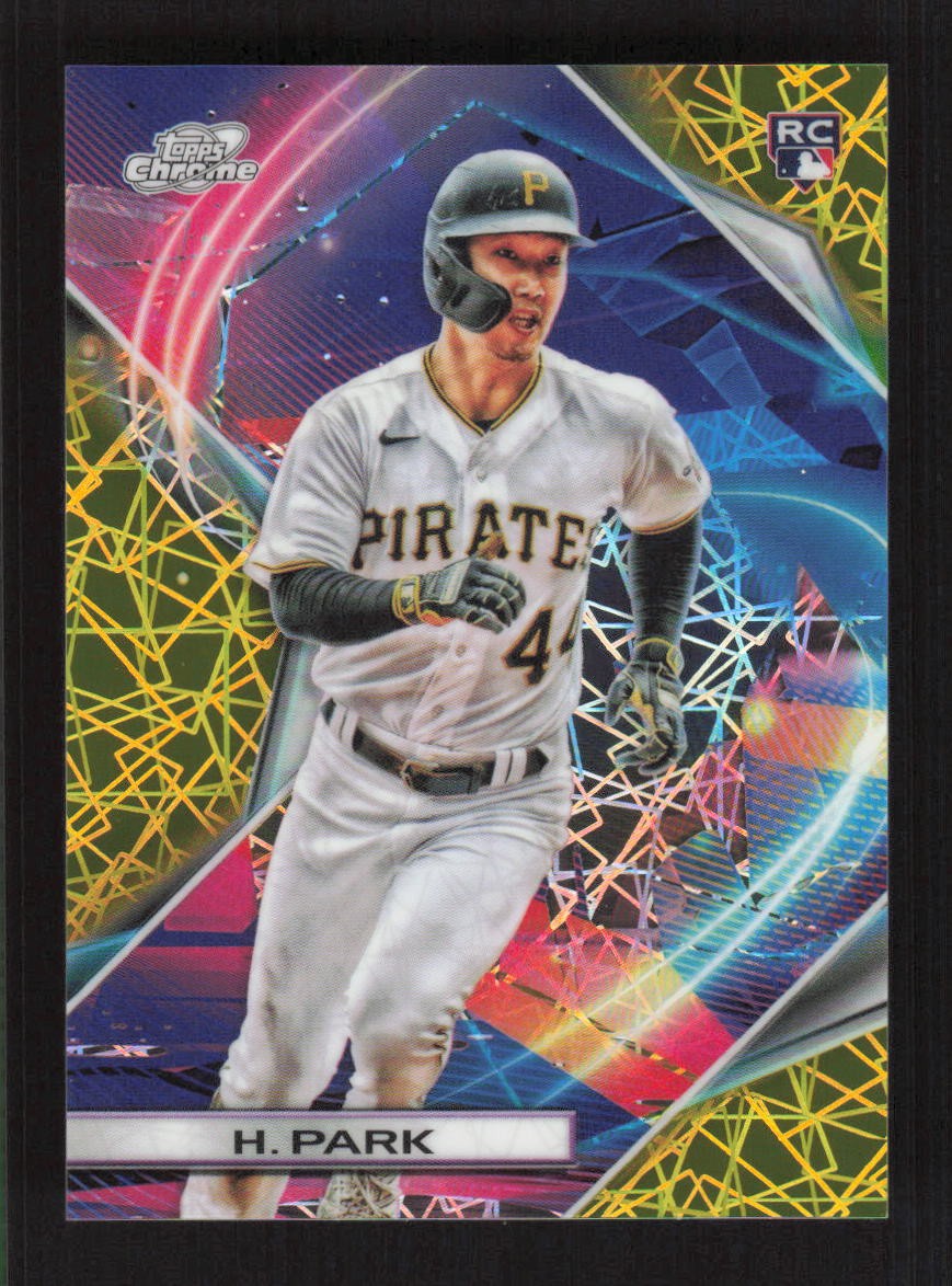 Hoy Park 2022 Topps Chrome Cosmic Gold Interstellar Refractor #/50 Rookie #88