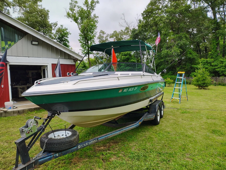 1989 Chaparral 2150sx 20' Runabout with Free Trailer & Title - Image 1 of 4