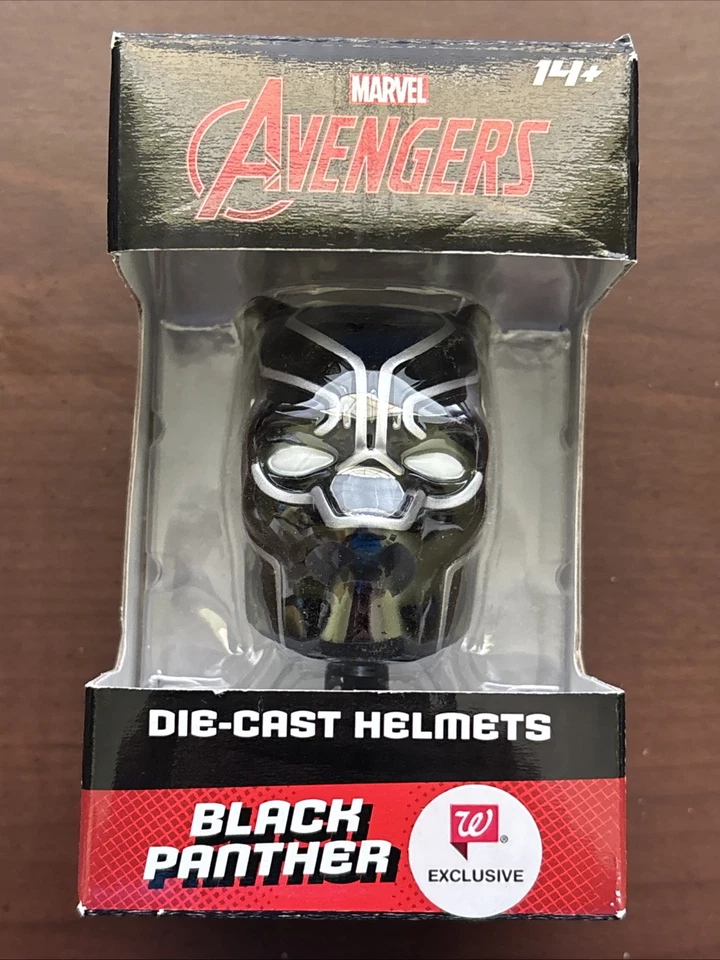 Black Panther Marvel Avengers Die Cast Metal Helmet Mini New - Image 2 of 4
