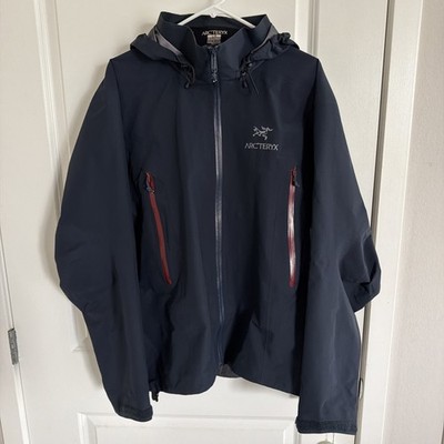Arc teryx Men s Beta AR Goretex Pro Rain Shell Jacket Coat Large Kingfisher Blue