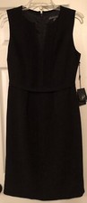Adrianna Papell London Calling Blk Sleeveless Sheath Dress Pintucked VNeck 6 NWT
