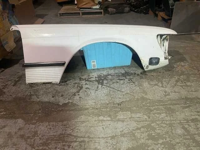 Fenders for Mercedes-Benz 560SL for sale | eBay