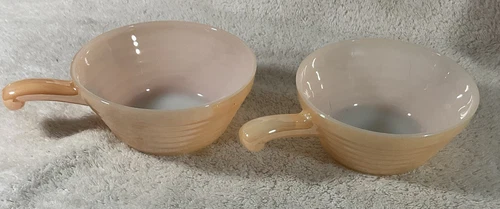 Vtg Fire King Peach Luster Beehive Soup Chili Bowl With Handle Set Of -2