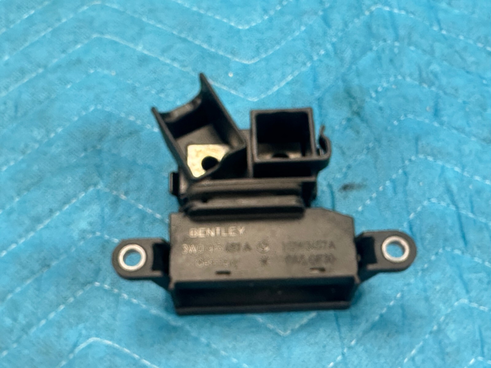 Bentley Flying Spur Battery Junction Terminal Connection Box Module 29k 2009 OEM
