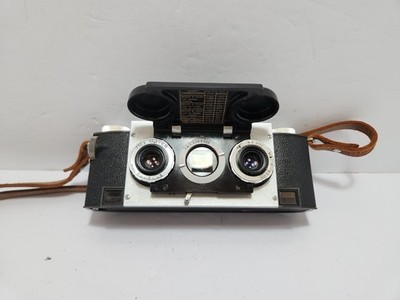 Vintage Stereo Realist Camera David White Co 35mm USA 3.5 Lens Manual Strap