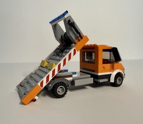 LEGO CITY: Flatbed Truck (60017)