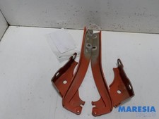 Hood hinge Fiat Punto 199 51761348 P22269396