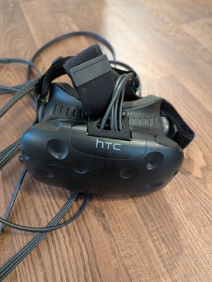 HTC Vive - Virtual Reality (VR) Headset only Black With Cords Working Some Wear 