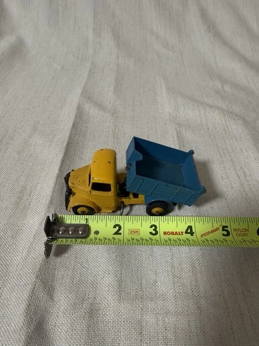 Vintage Dinky Toys Bedford Tipper Truck Meccano Ltd England – AS IS