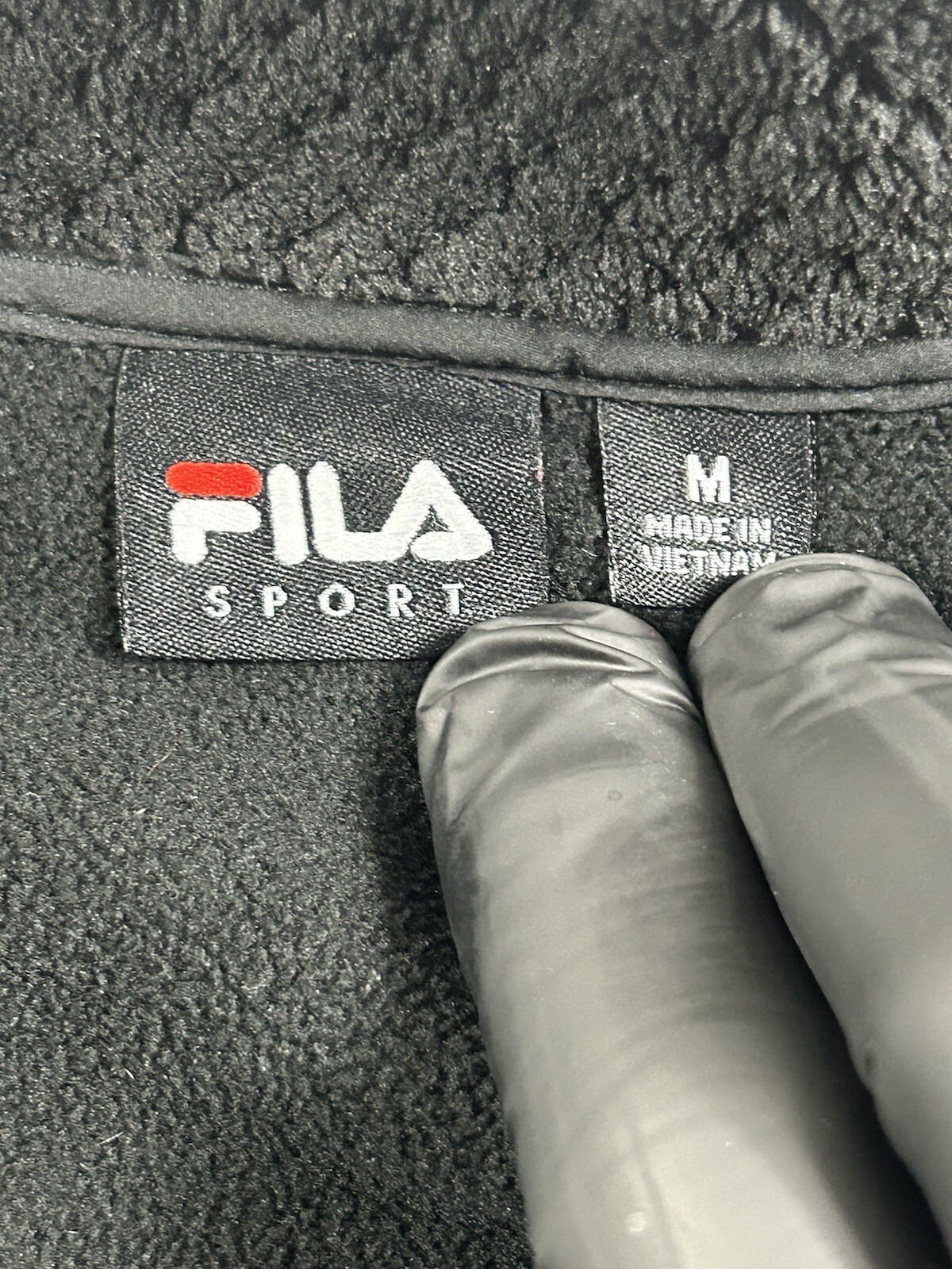 Giacca sportiva Fila donna taglia media pelliccia sintetica nera full zip scritta