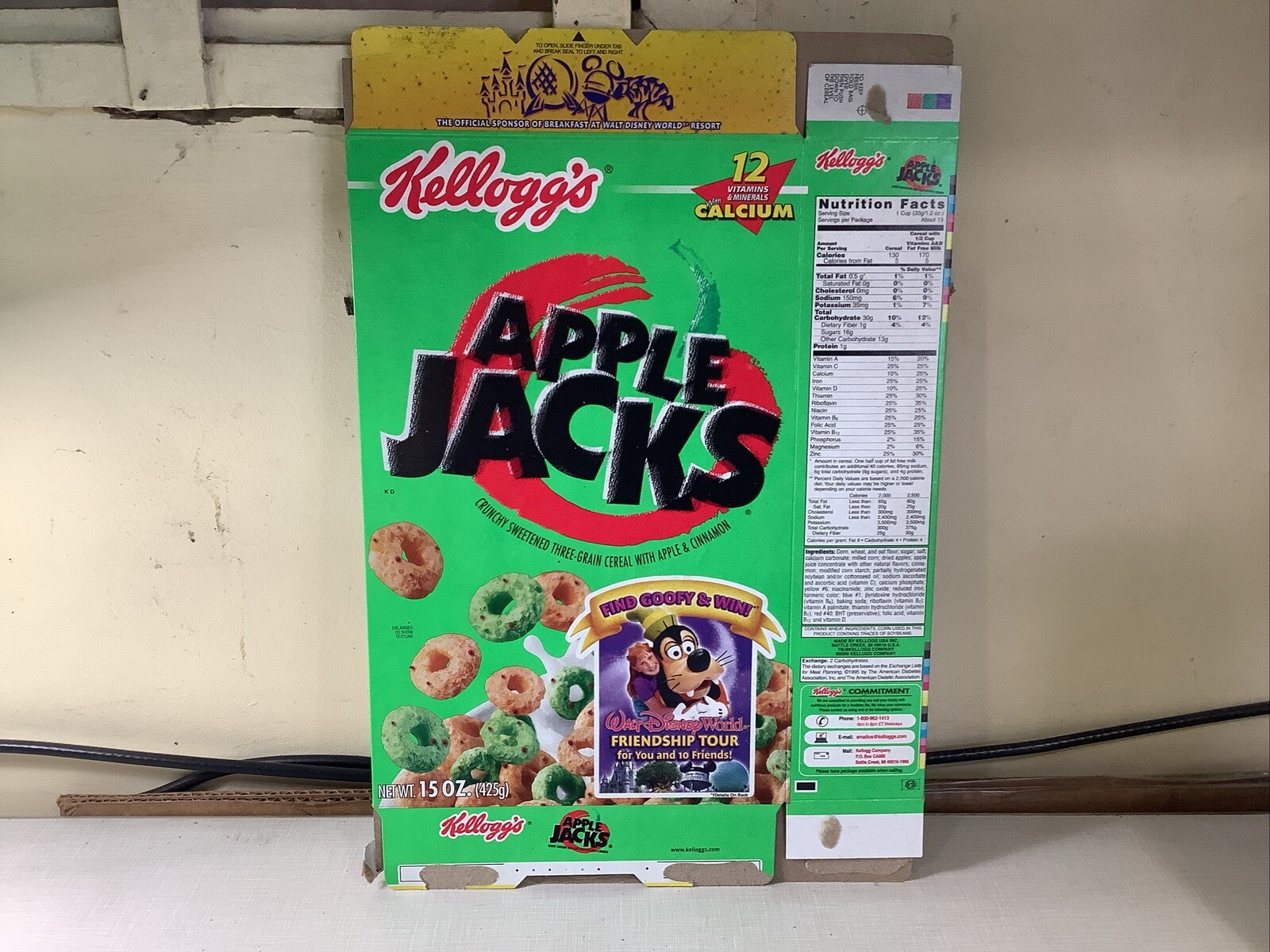 KELLOGG'S Empty Cereal Box 2000 APPLE JACKS Disney Find Goofy 15 oz [A6e3]