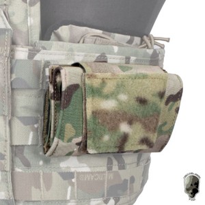 low profile admin pouch