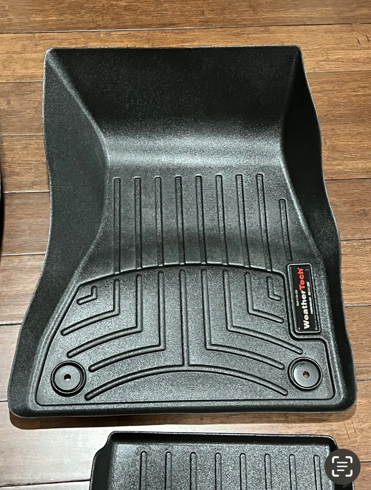 Alfombrillas WeatherTech FloorLiner para Audi A4 / A5 negras Foto 3 de 4