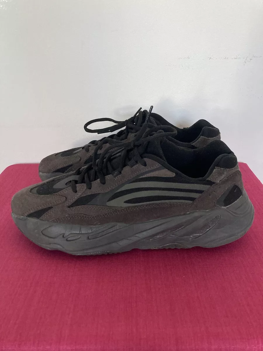 Adidas yeezy 700 v2 vanta cheap zip