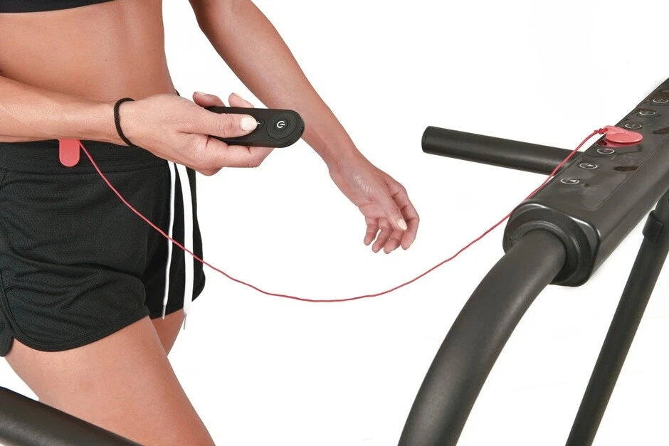 Toorx Street Compact Tapis Roulant Ultra-Compatto Salvaspazio Brevettato 10 km/h - Immagine 2 di 4