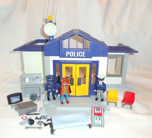 playmobil jail